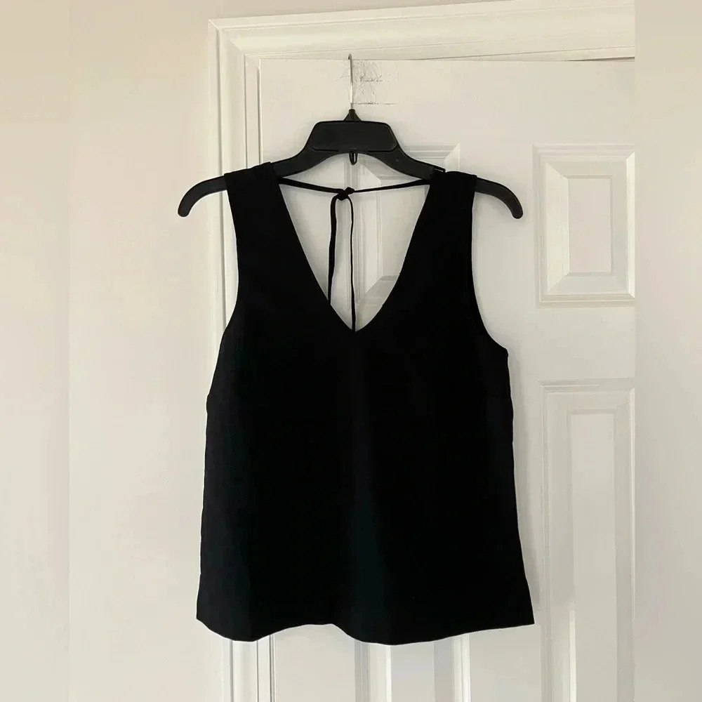 NWT Ganni Women's Tie Back V-Neck Tank Top Heavy Crepe Black Top (34) - Picture 3 of 6